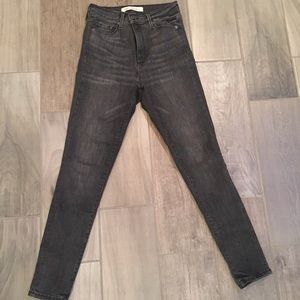 Gap super high rise jeans!👀